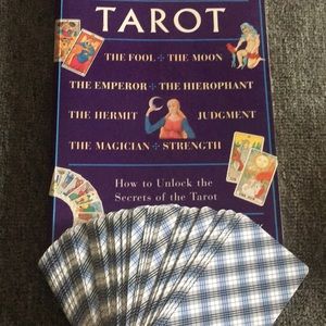Classic Rider Waite Tarot Deck with Book